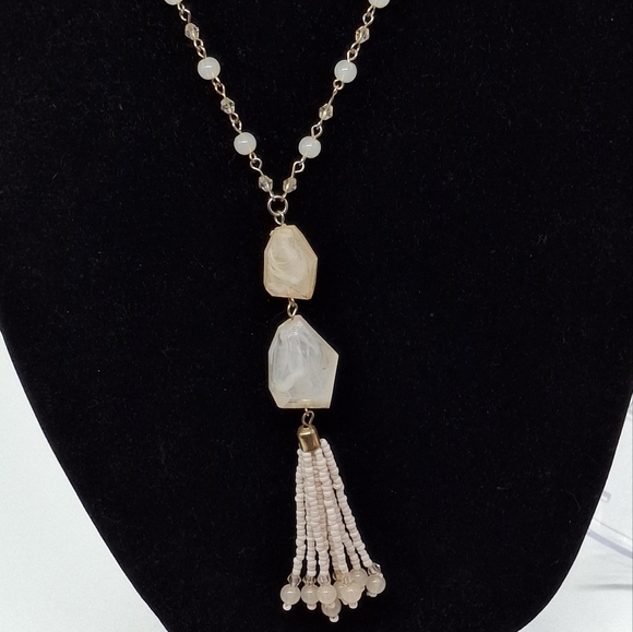 None Jewelry - Peach color Lucite beaded boho 32" long necklace